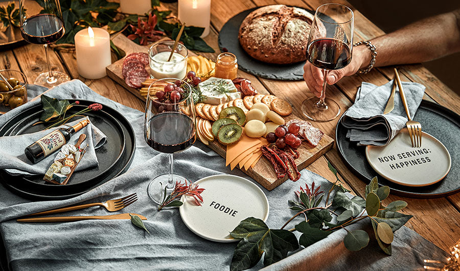 ✨ Weihnachtsgeschirr: Teller, Tassen & Sets