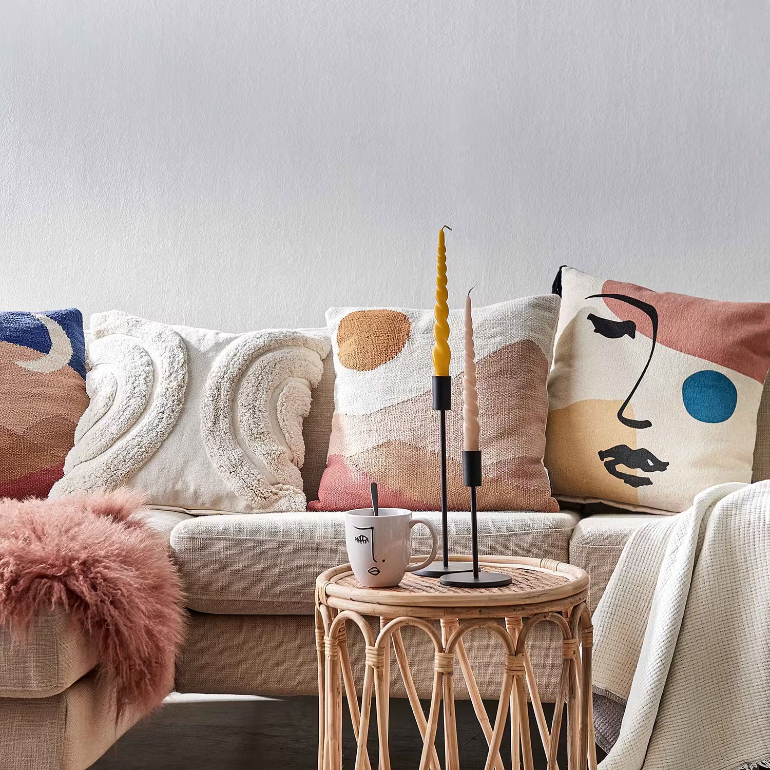 Dekokissen WHITE RAINBOW