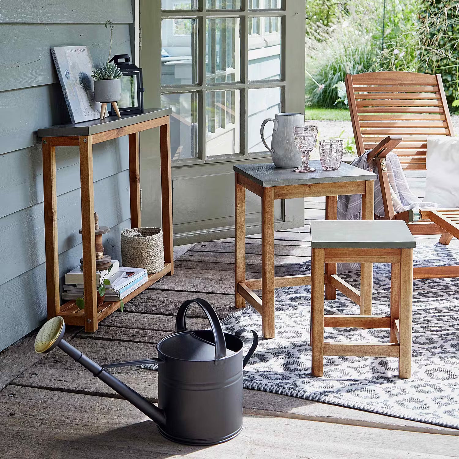 CONCRETE Beistelltisch