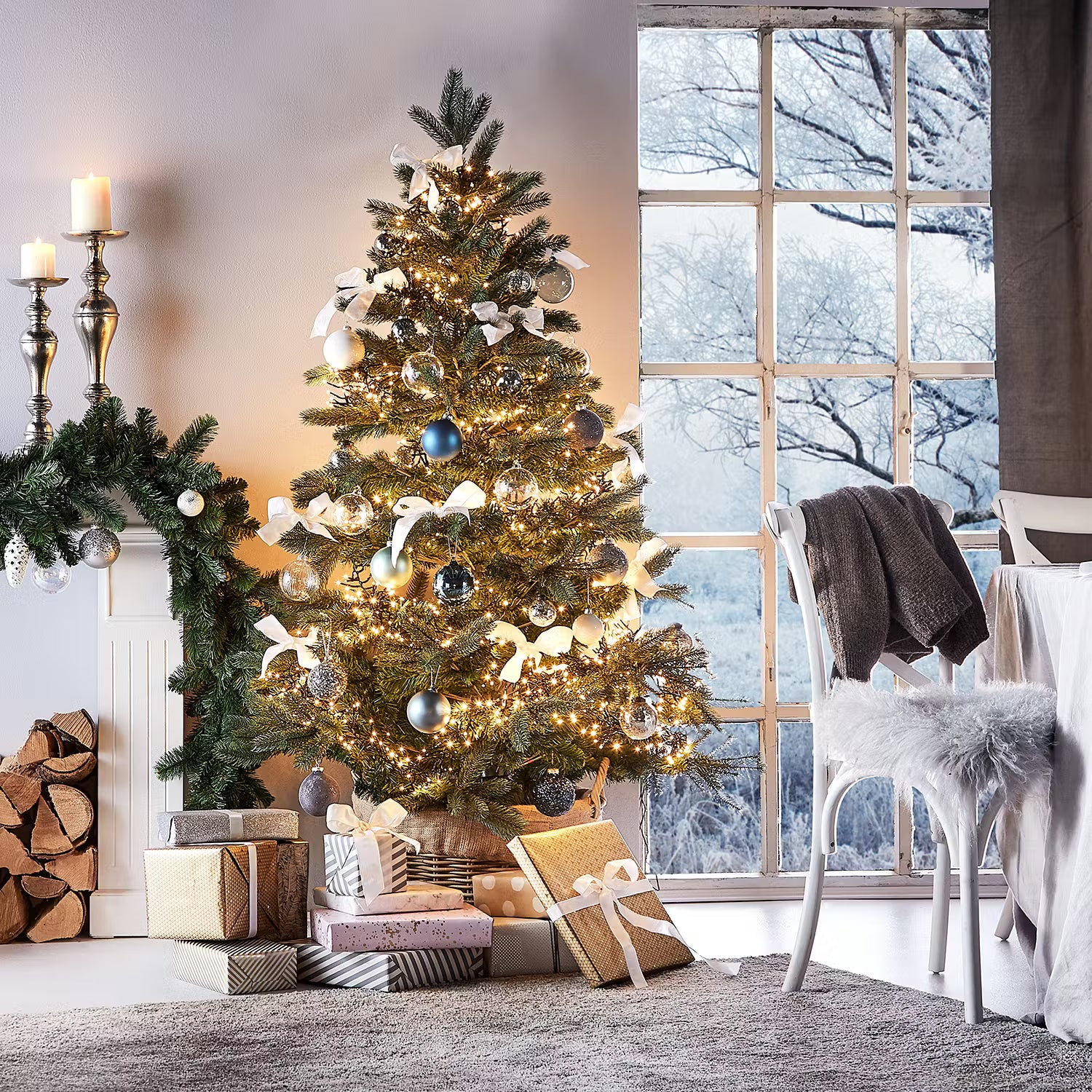 Weihnachtsbaum TREE OF THE MONTH