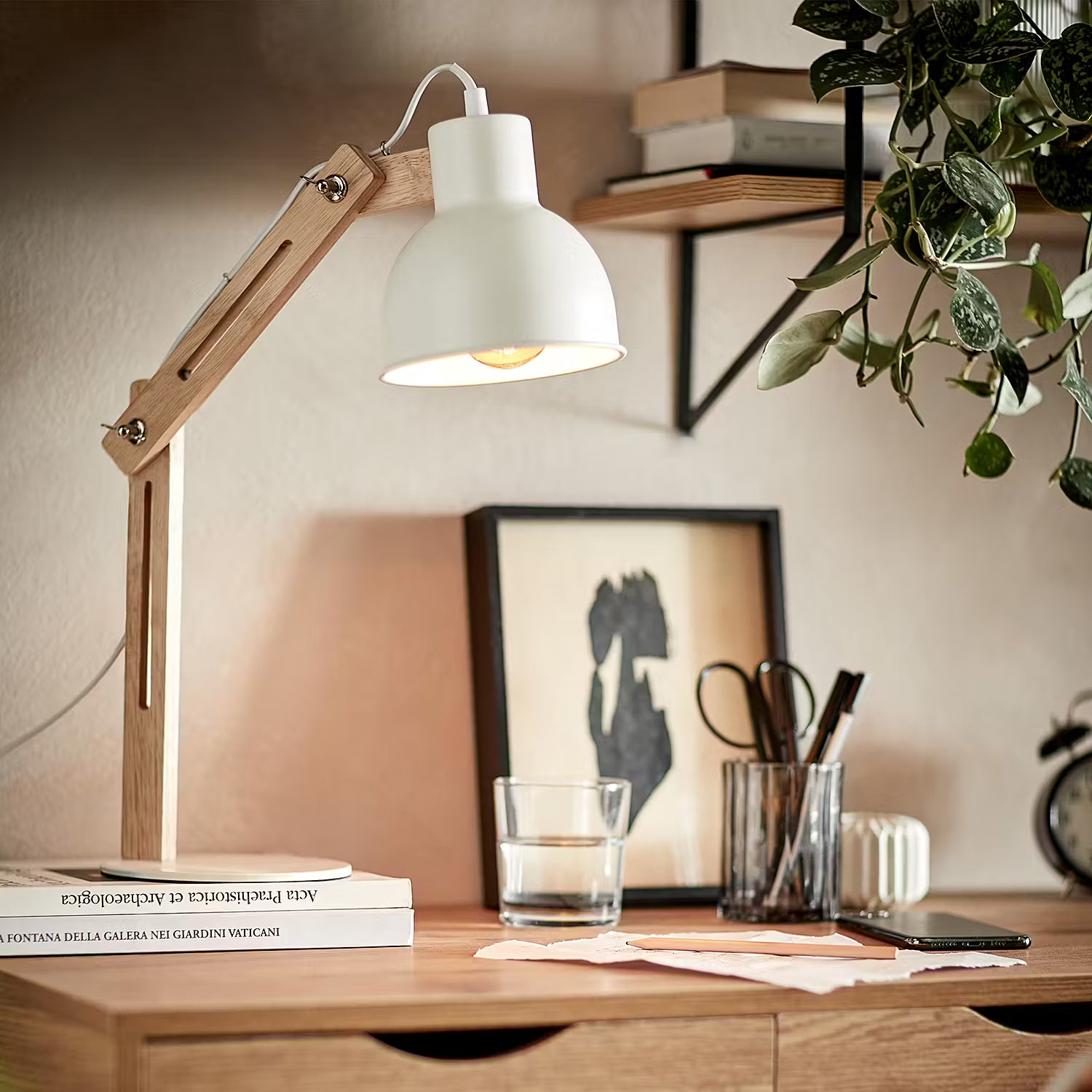 Schreibtischleuchte AGON