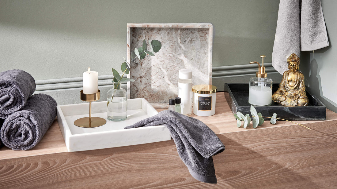 Dekorieren mit Dekotellern und Tabletts