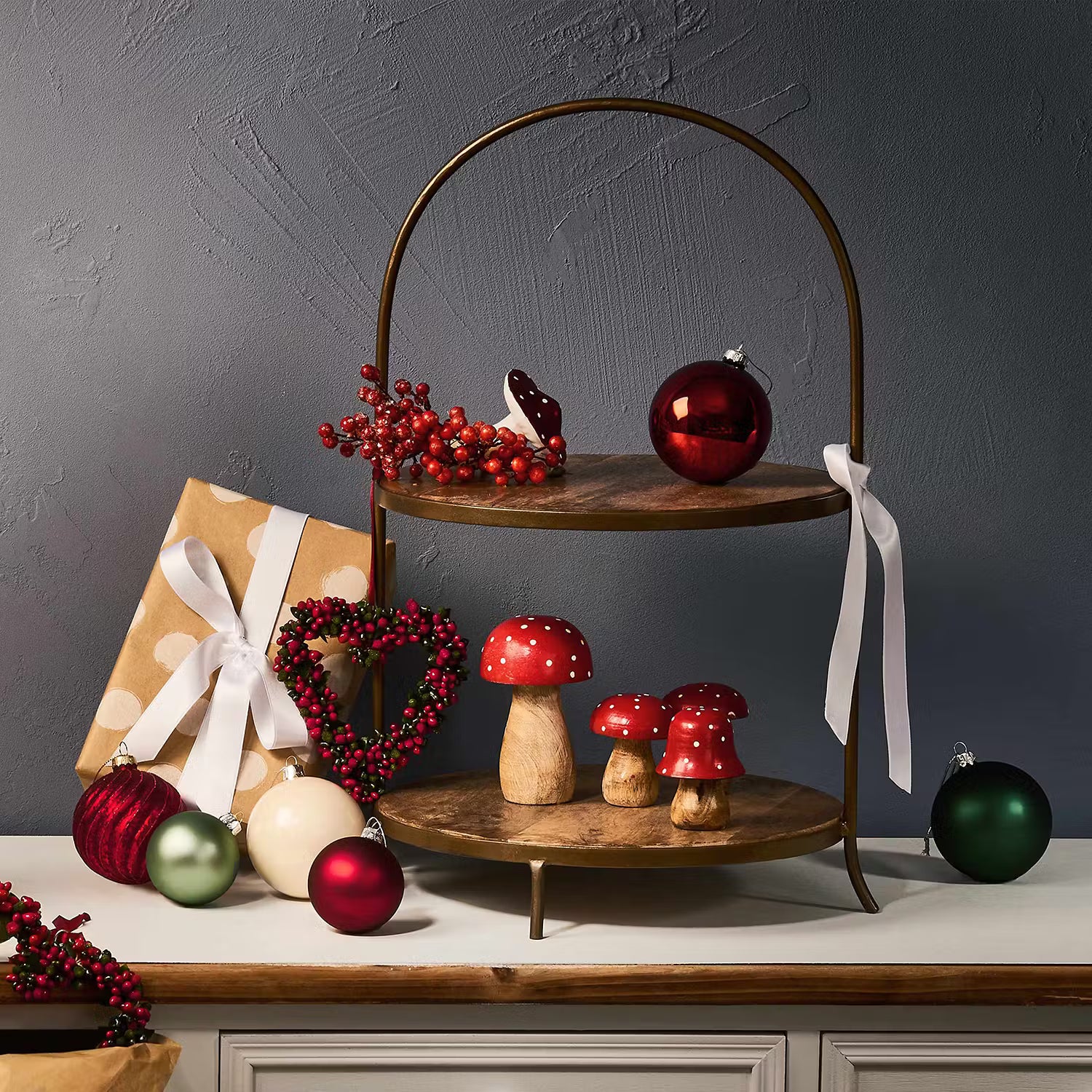 KATE Deko Etagere - Eisen / Mango - Gold