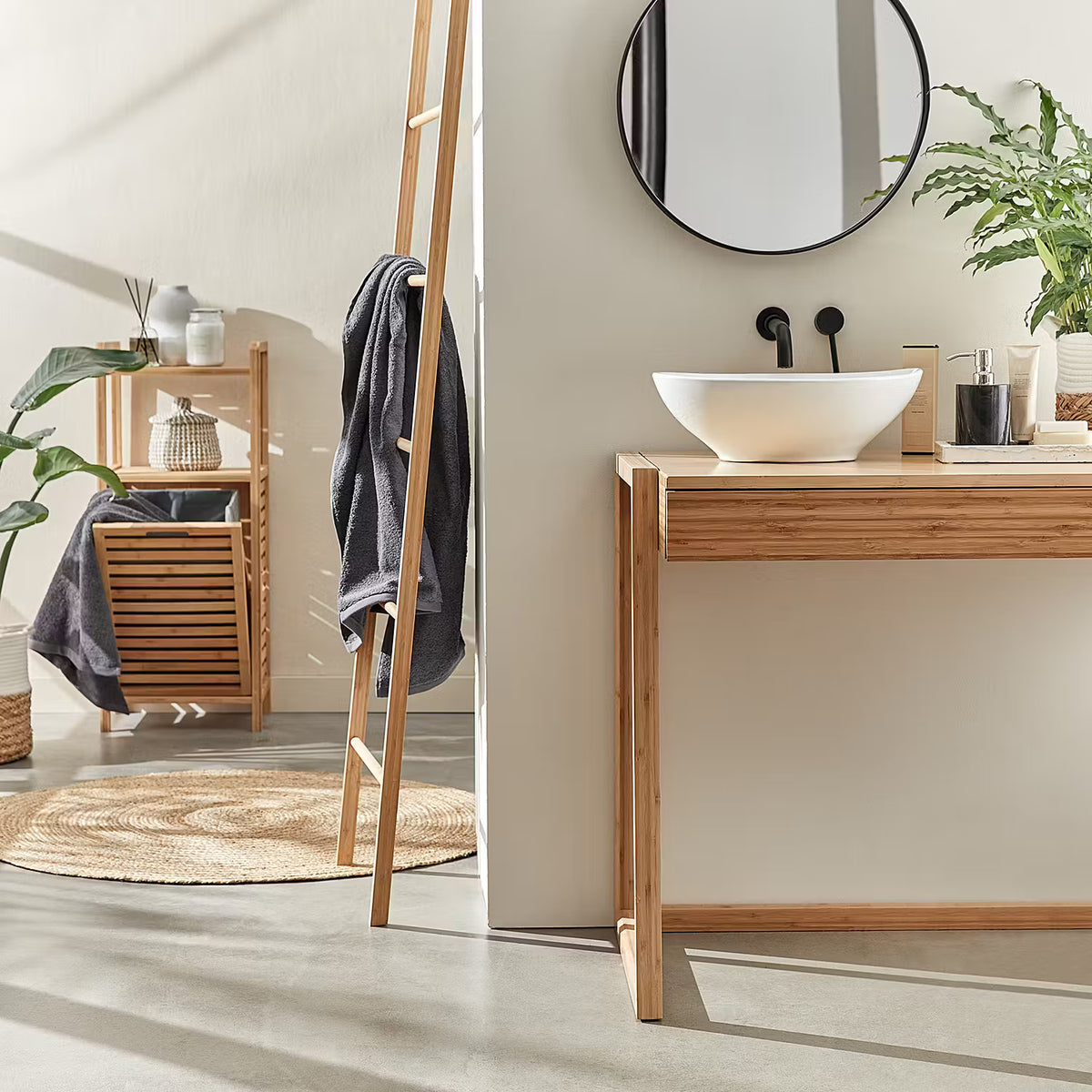 🪴 BIG BAMBOO Regal mit Wäschekorb – BUTLERS