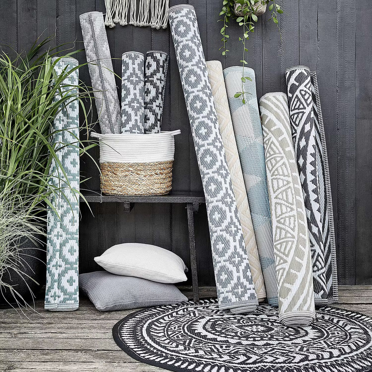 COLOUR CLASH In-/Outdoorteppich Ethno – BUTLERS