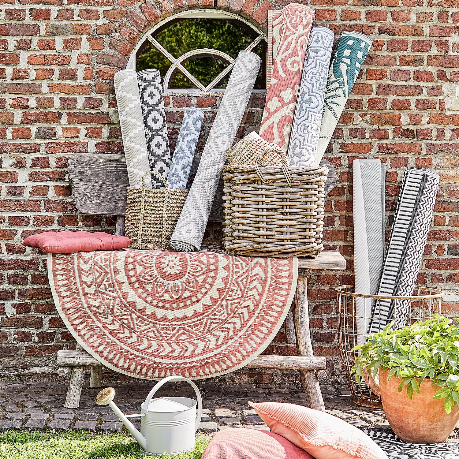 COLOUR CLASH In-/Outdoorteppich Mosaik - Polypropylen / recyceltes Material - Grau