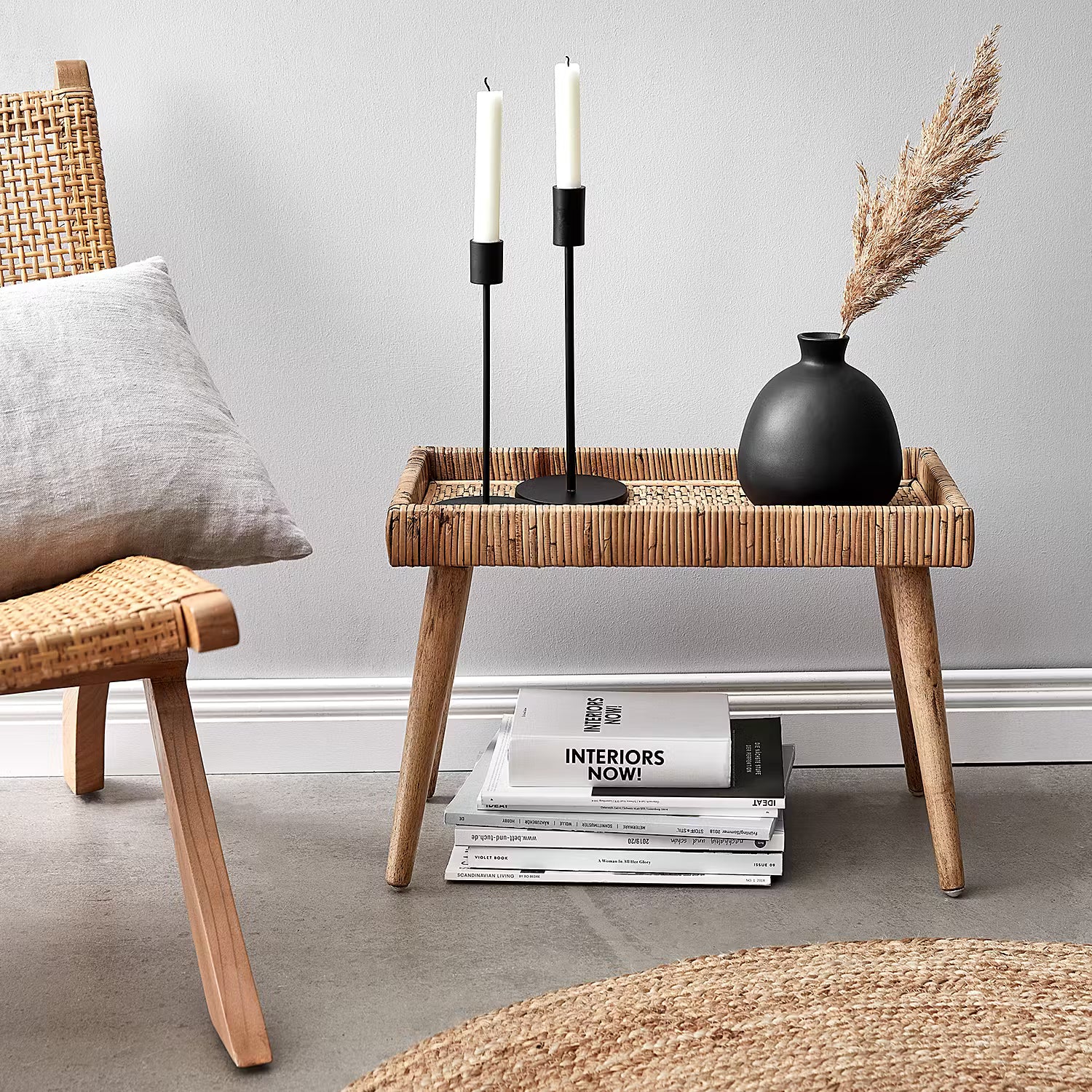 BASSE Beistelltisch - Rattan / Mindiholz - Natur