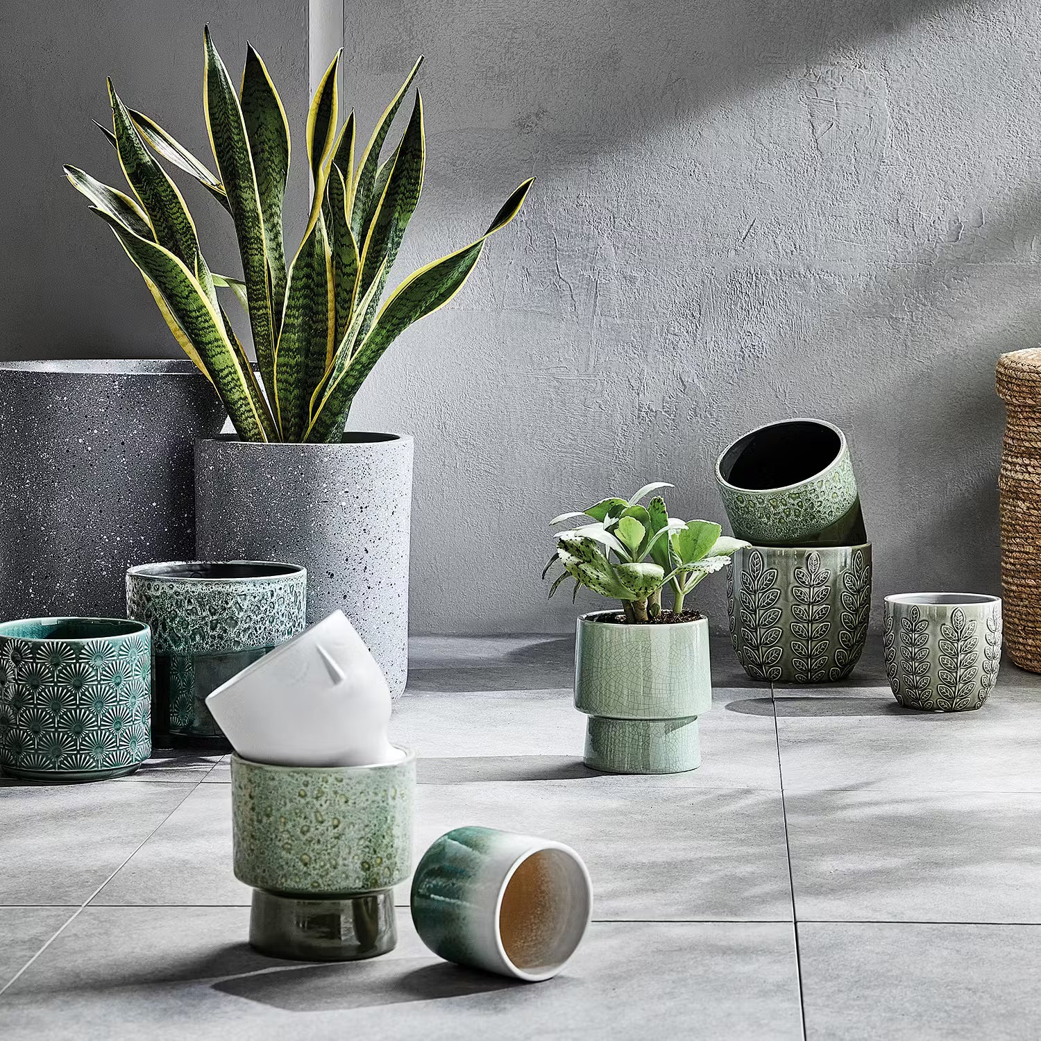CONCRETE Pflanztopf - Magnesia - Grau - Durchmesser: 37 cm