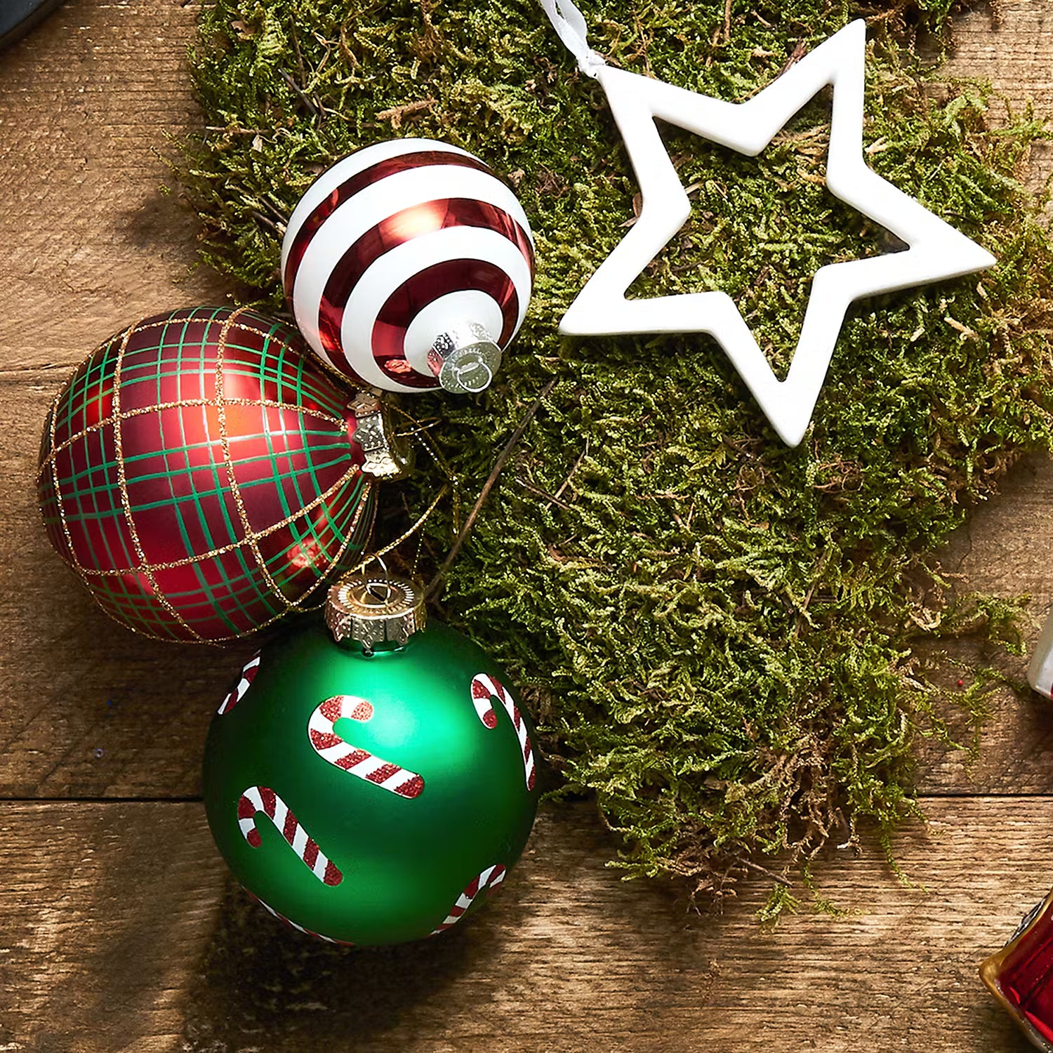 HANG ON Weihnachtskugel Karo
