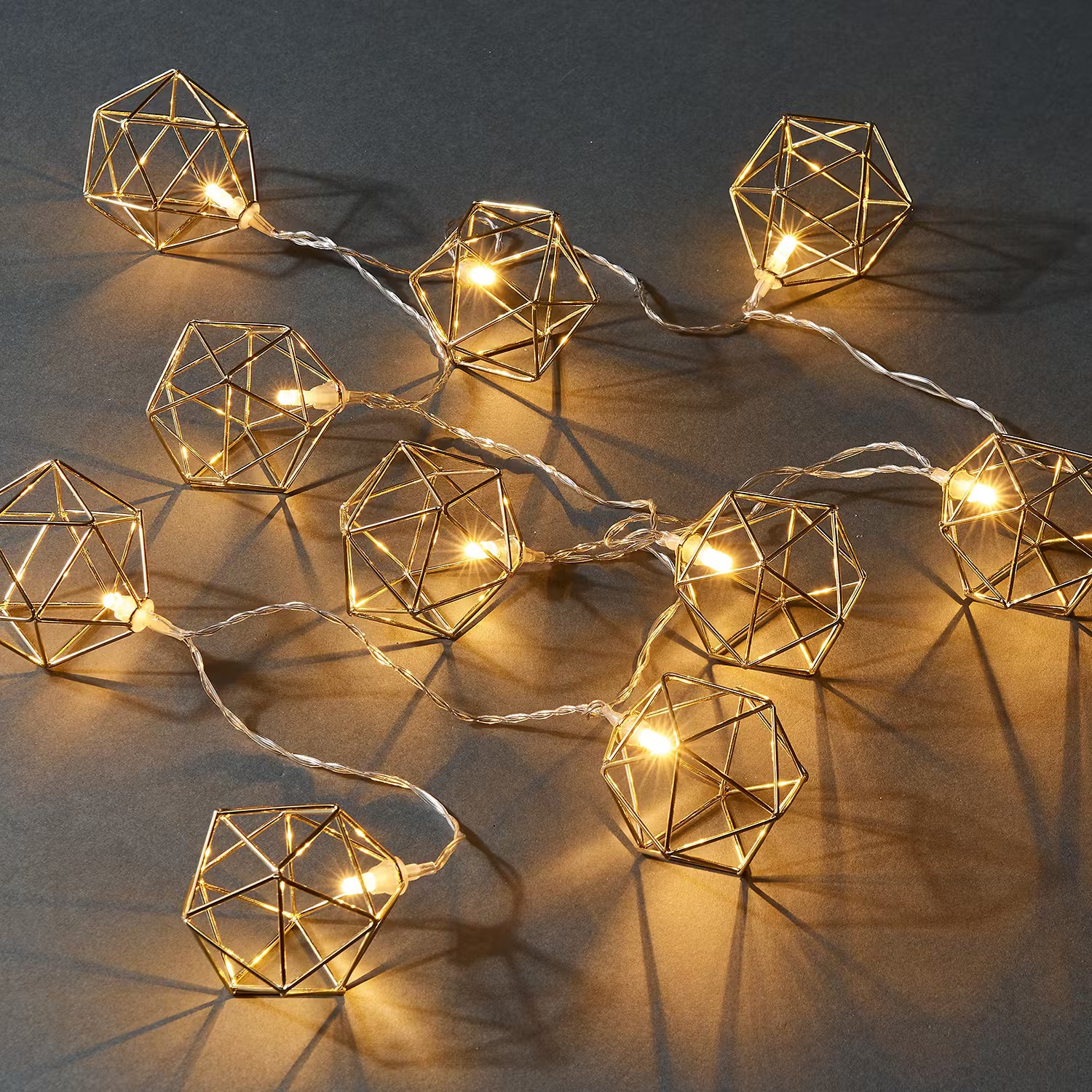 GEOMETRICS LED-Lichterkette - Aluminium / PVC - Gold