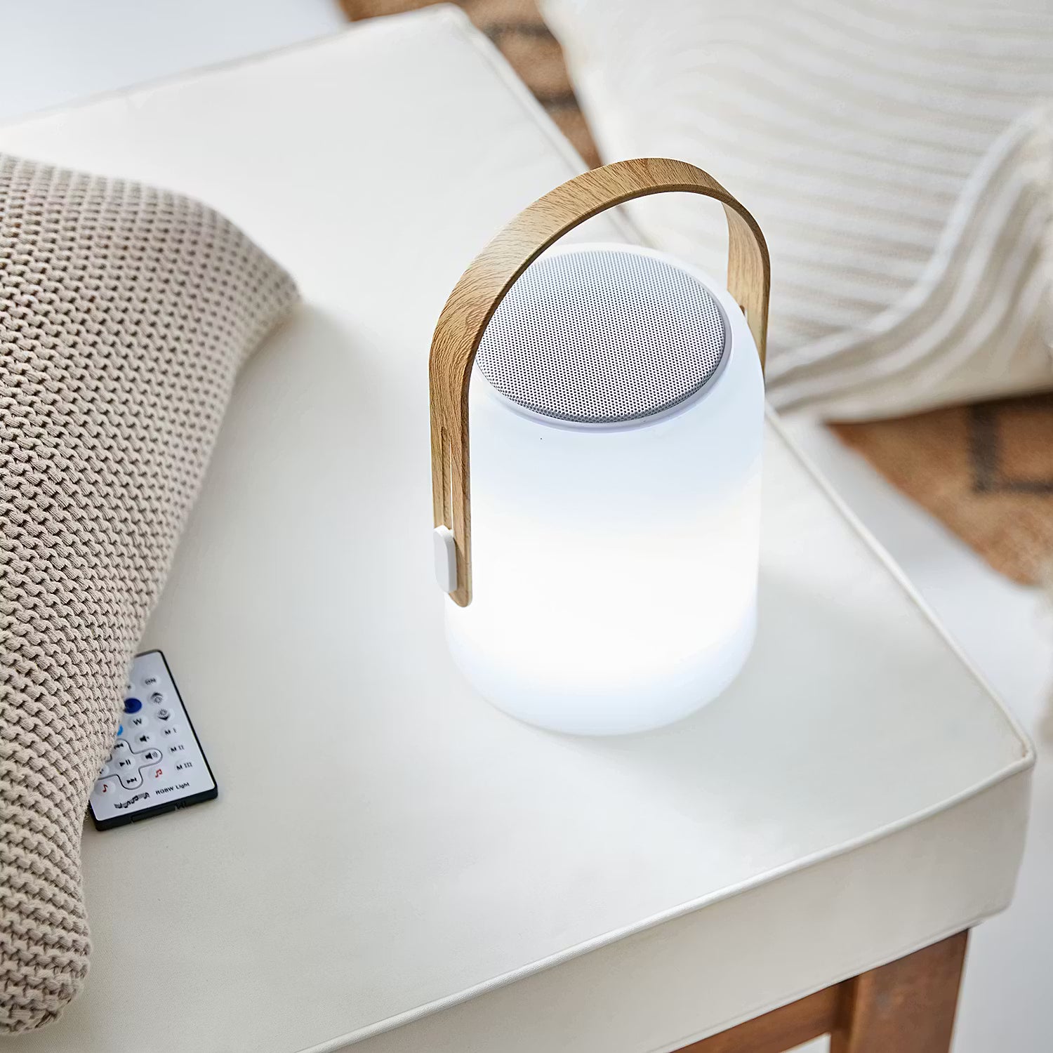 SOUND LOUNGE LED Leuchte - Polyethylen - Weiß / Hellbraun