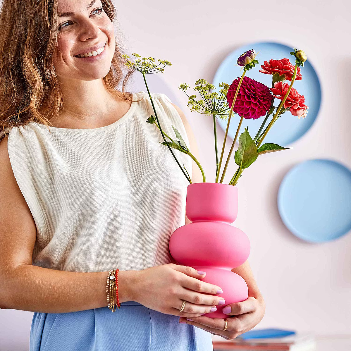 PINK Vase – dein Blickfang für Blumen – BUTLERS