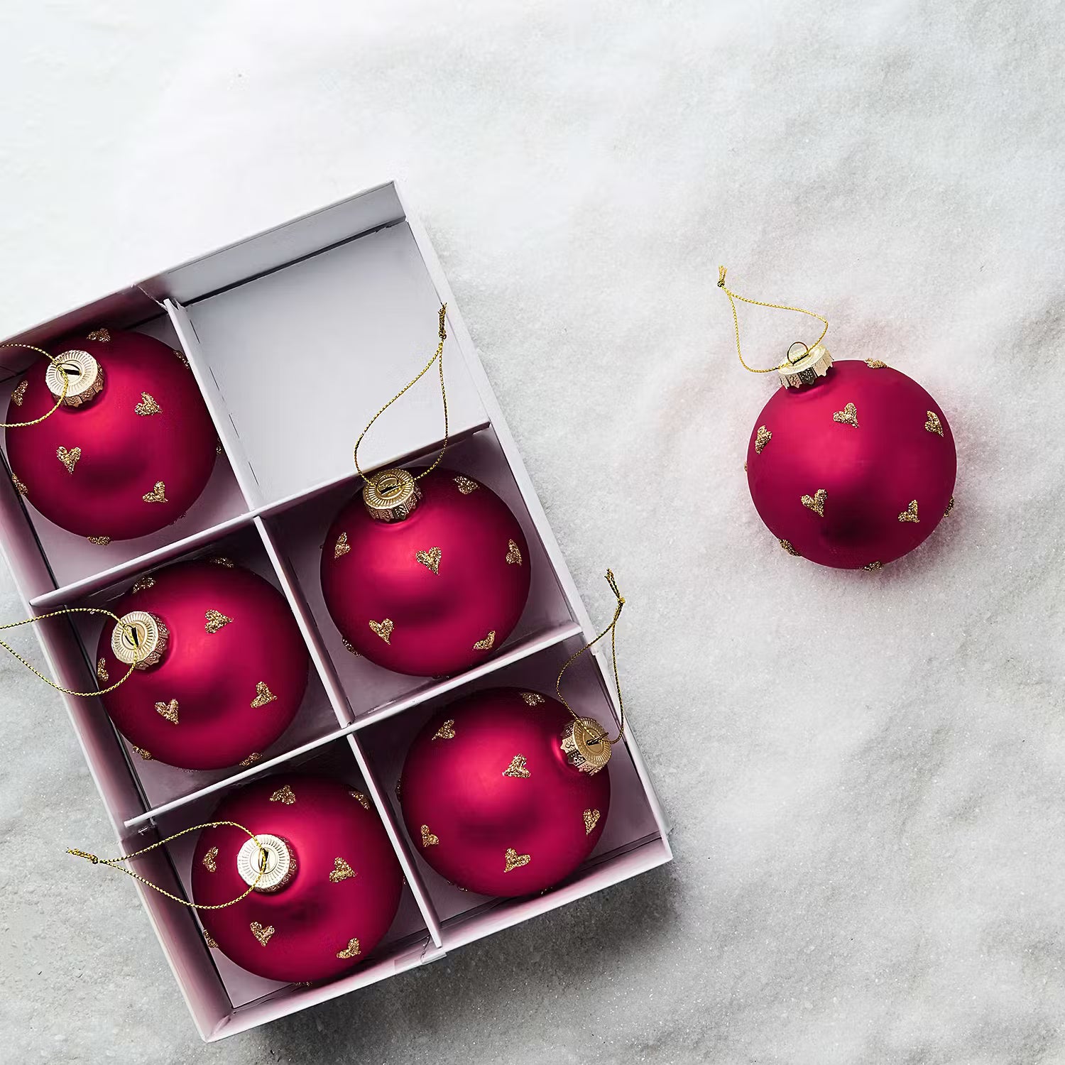 HANG ON Weihnachtskugel mit Herzchen 6er-Set - Glas - Rot / Gold