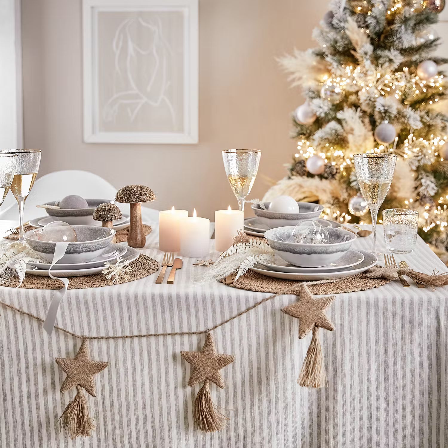X-MAS Girlande mit Sternen - Jute / Kunststoff - Natur