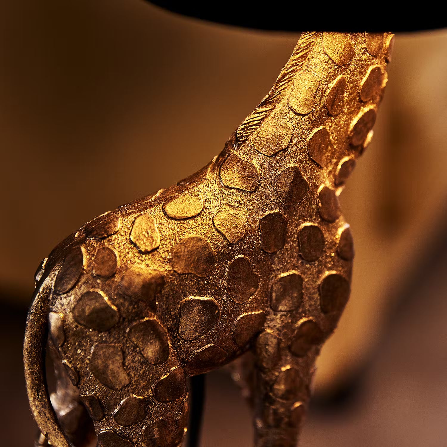 RAFFA Tischleuchte Giraffe - Polyresin / Polyester - 1-flammig - Gold
