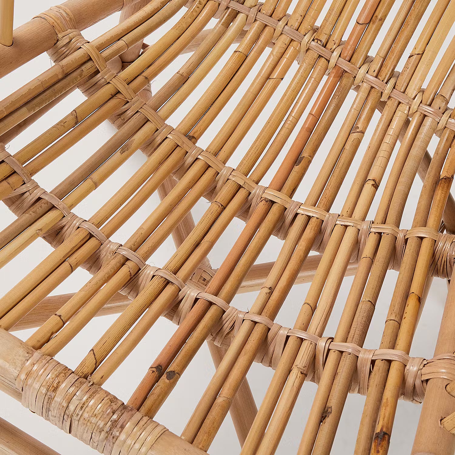 BEYOND BALI Stuhl mit Armlehnen - Rattan - Natur