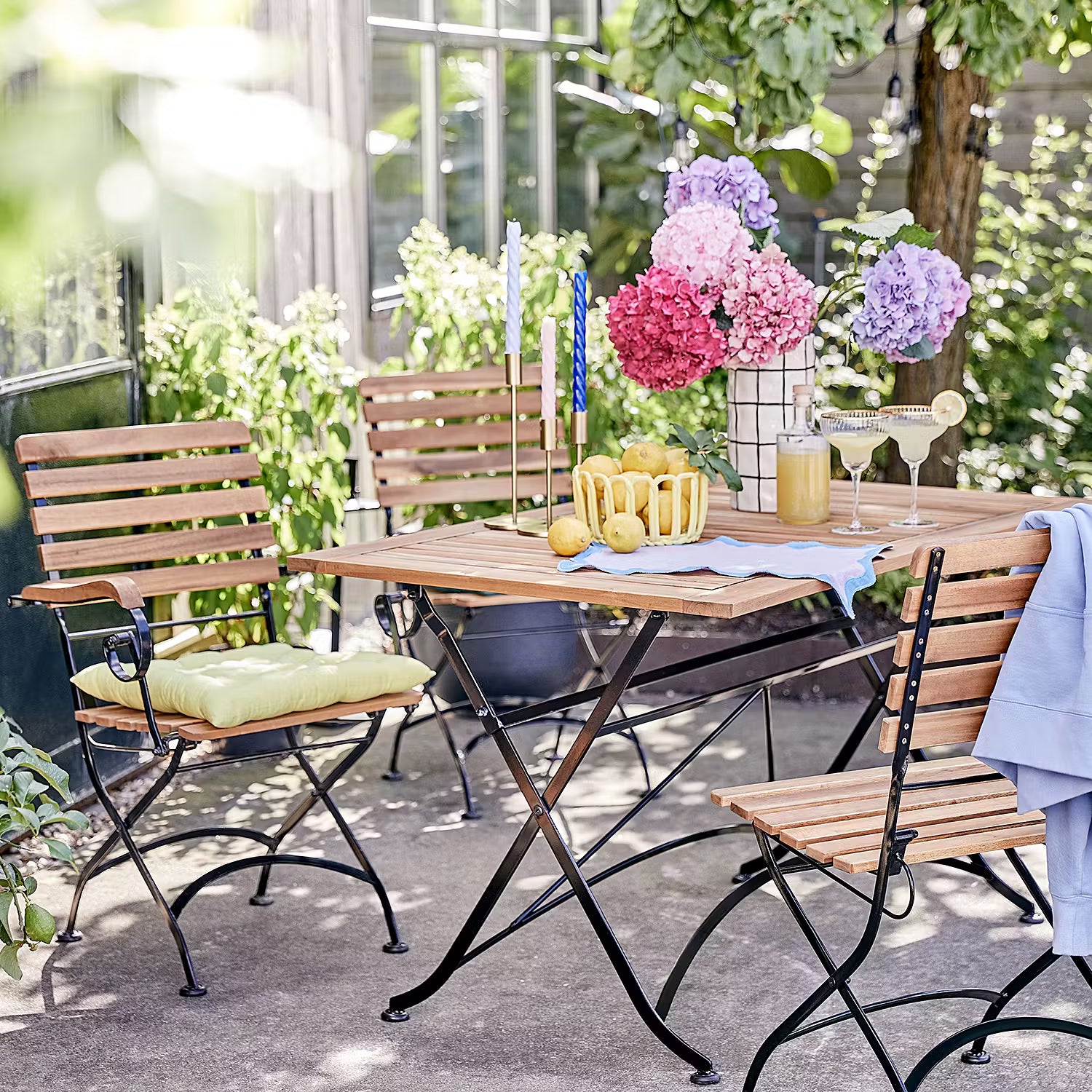 PARKLIFE Gartenstuhl 2er-Set - FSC®-zertifiziertes Akazienholz / Metall - Schwarz