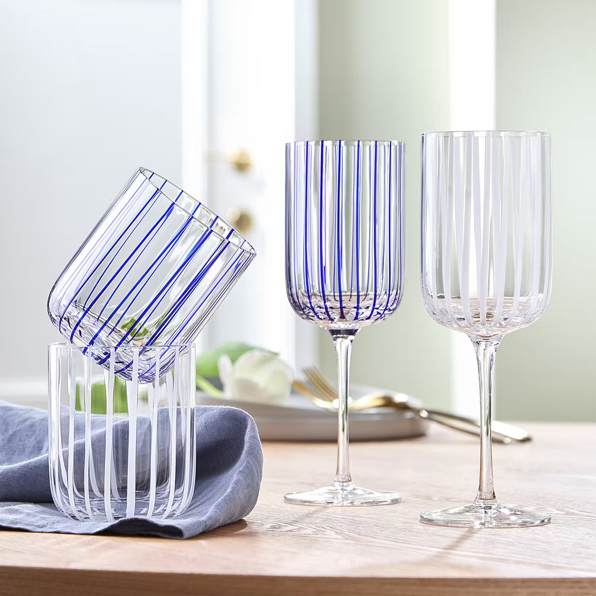 CHEERFUL Weinglas-Set 4er-Set – Stilvoller Genuss – BUTLERS