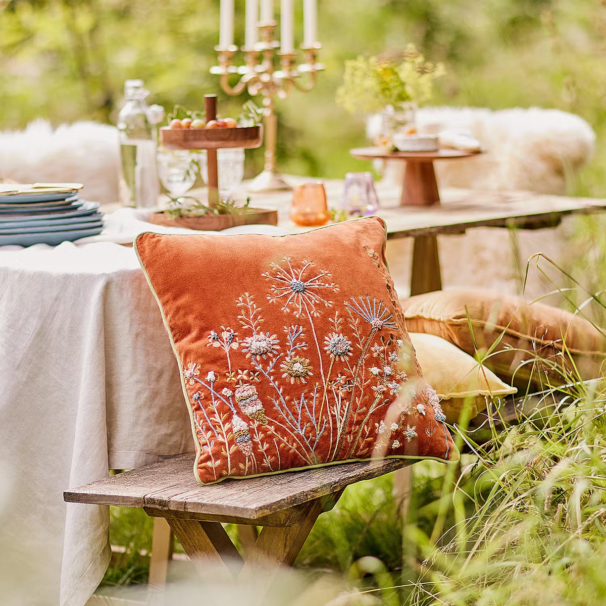 BOHEMIAN Kissen Blumen – für gemütliche Stunden – BUTLERS
