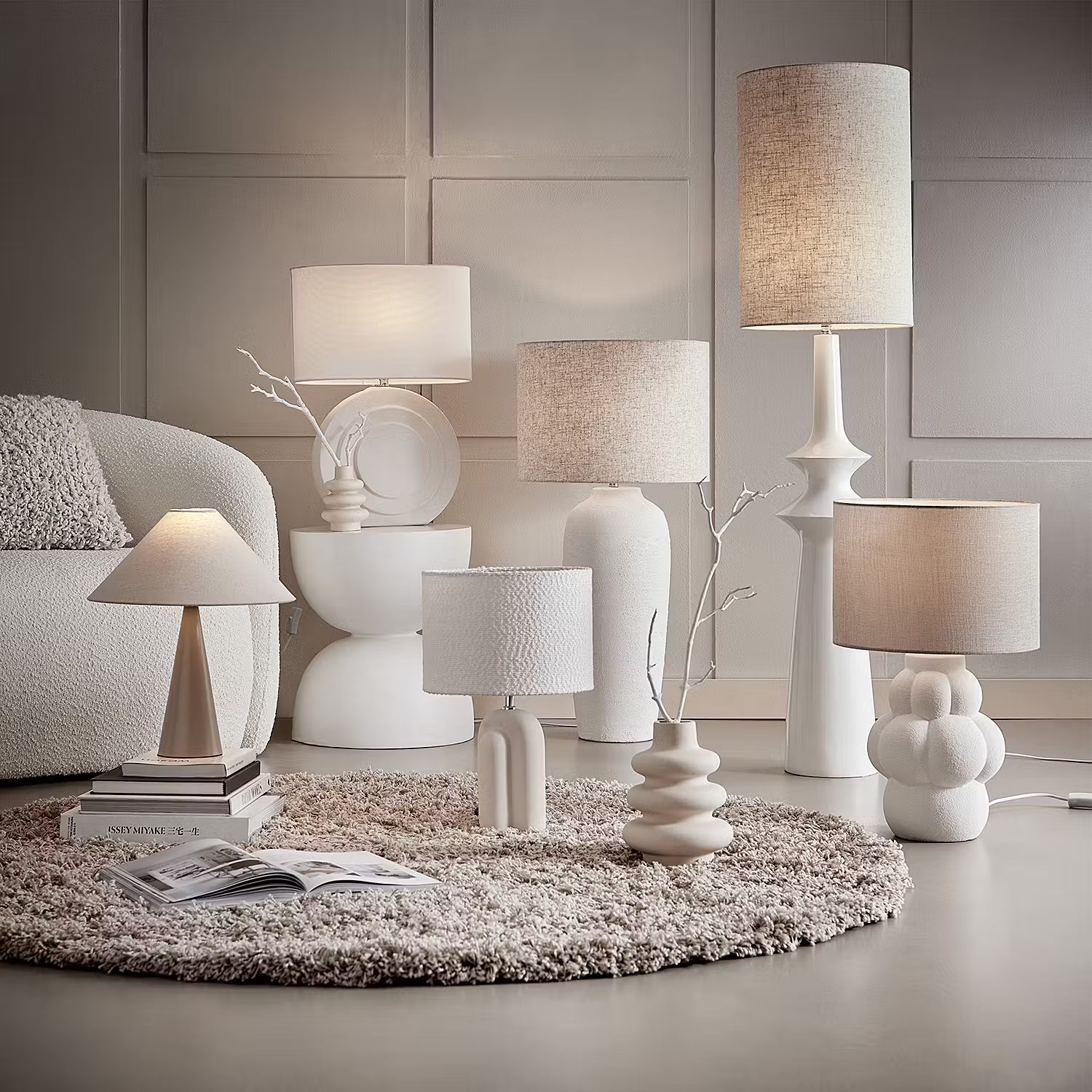 NUOVO Stehleuchte - Polyresin / Leinen - 1-flammig - Creme
