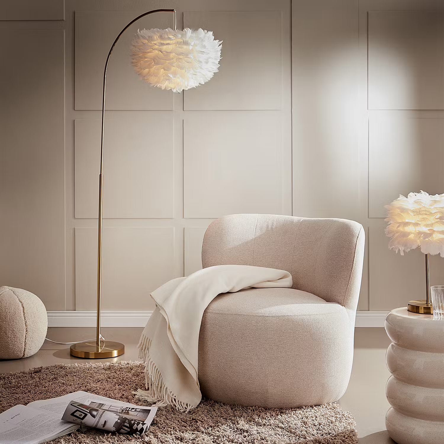 FIORELLA Stehleuchte Federn