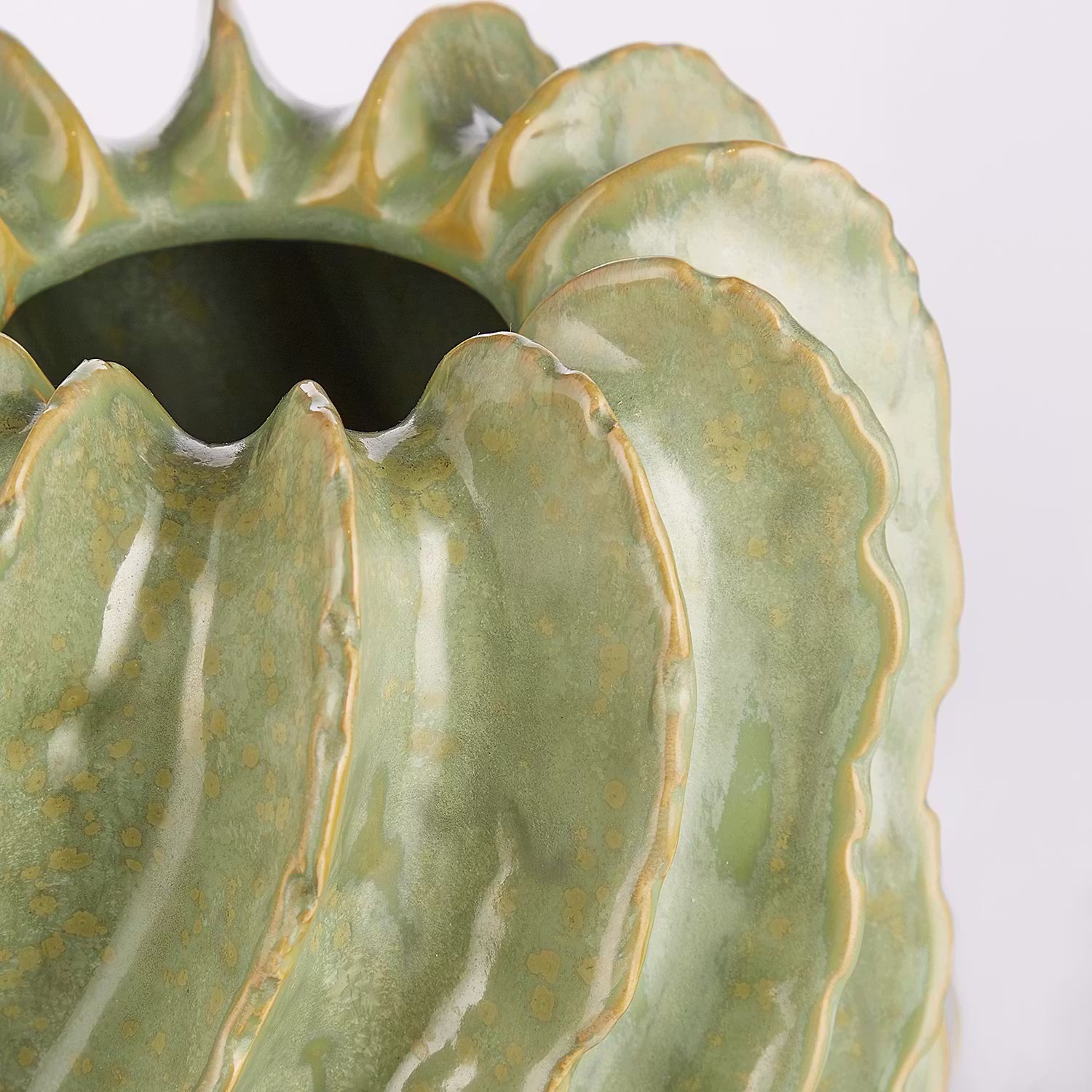 ORGANIC Vase - Steingut - Pastellgrün