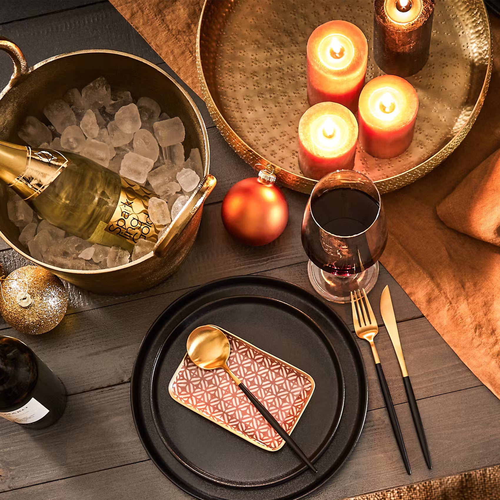 STILETTO Besteck-Set 4-tlg.