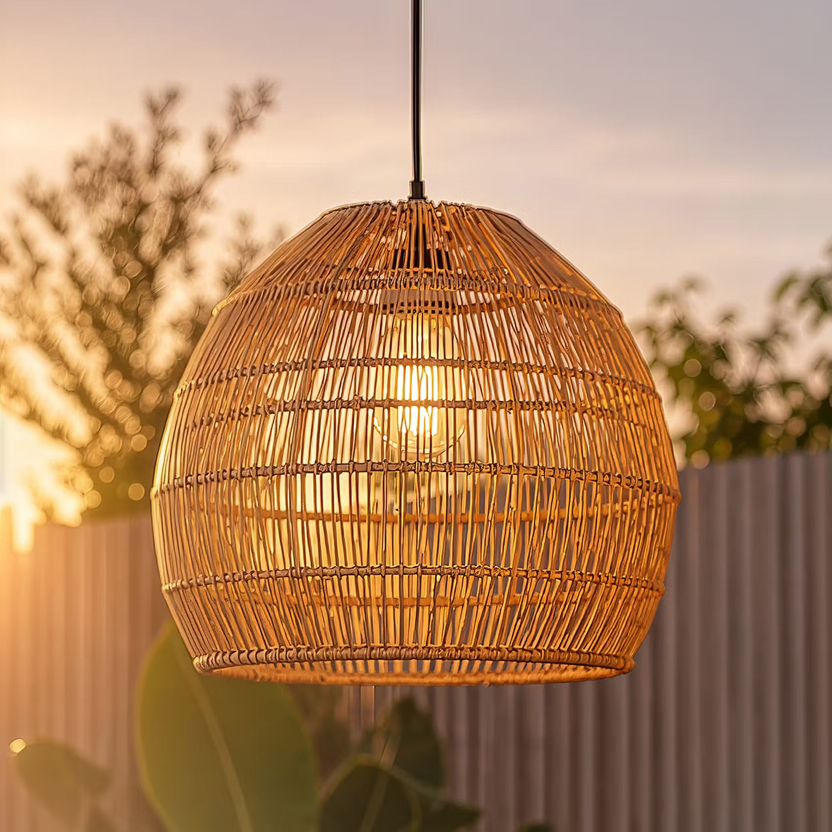 SOLANA Solar Hängeleuchte - Polyethylen, Stahl - Beige - 40 x 40 cm