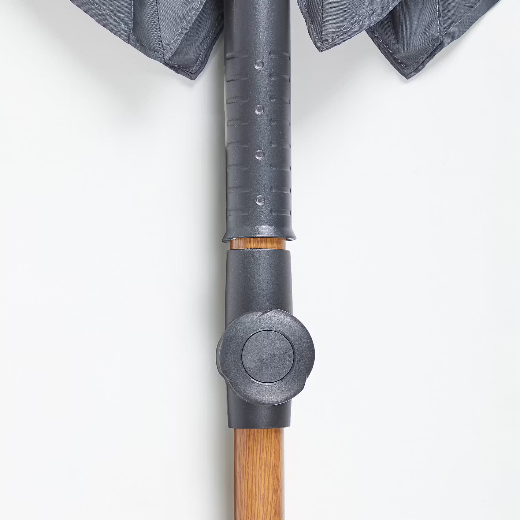 SOMBRIO Sonnenschirm mit Ständer - MGO/Keramik/Polyethylen/Polyester - Grau