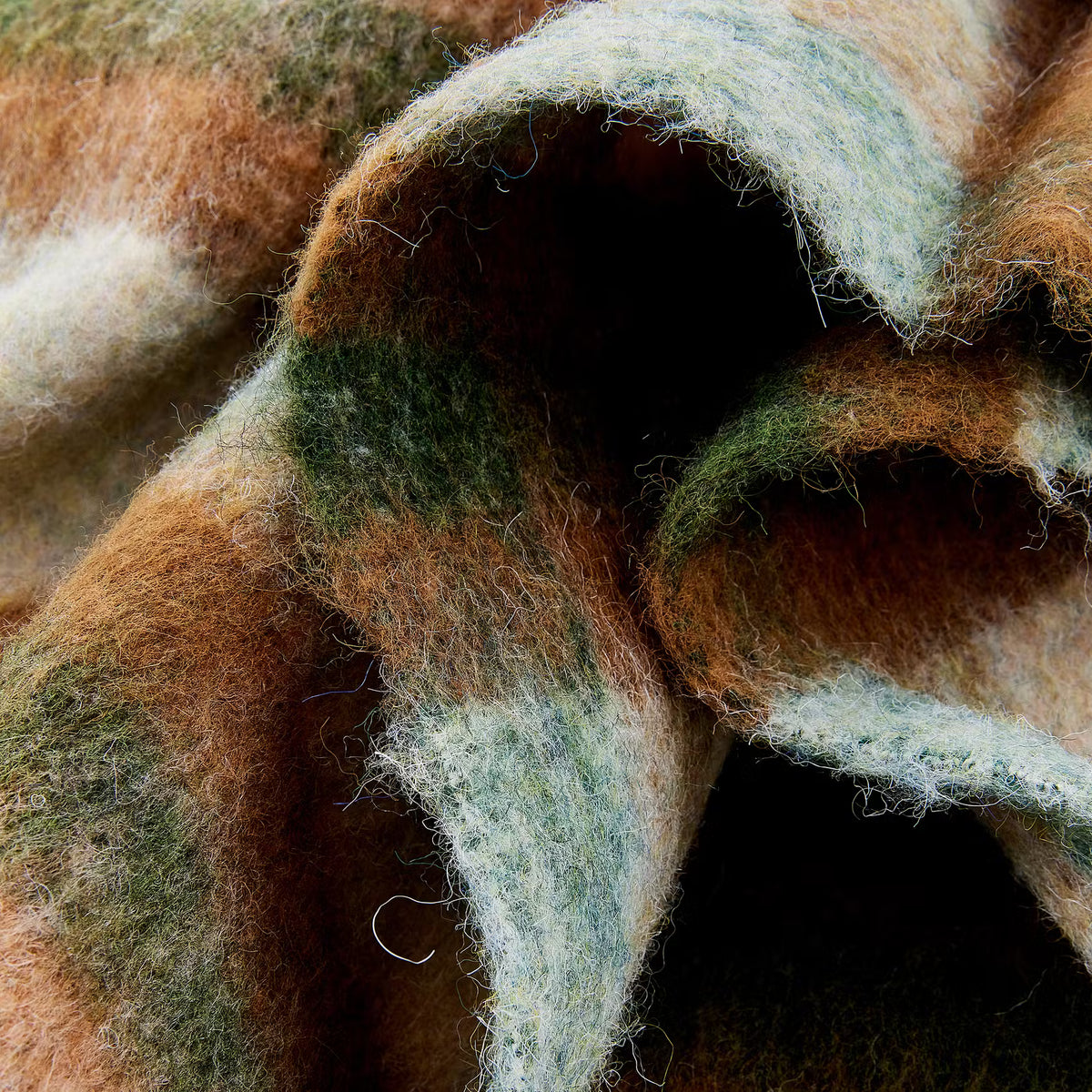 MOUNTAIN LODGE Decke Mohair - Polyester/Polyamid/Wolle - Beige/Rot/Grün